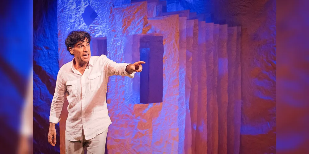 Paulo Betti encerra o festival com uma peça autobiográfica, no dia 13 de novembro
