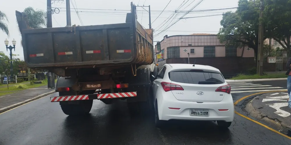 Apesar do impacto, não houve registro de feridos