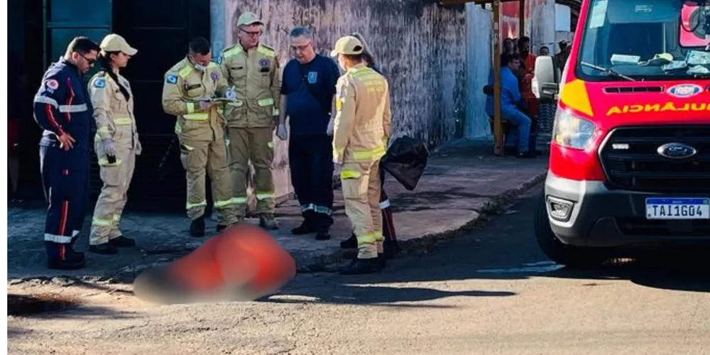 Vítima de 21 anos foi atacada por homens em uma motocicleta