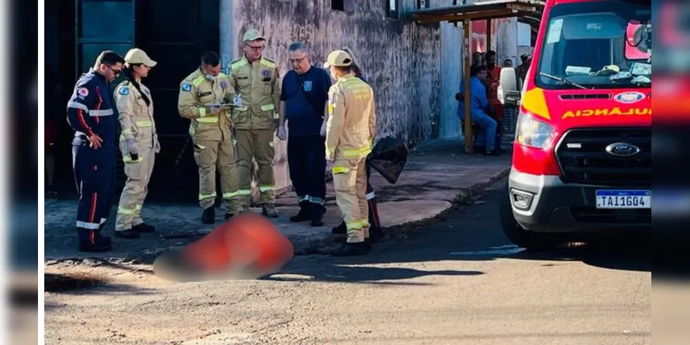 Vítima de 21 anos foi atacada por homens em uma motocicleta