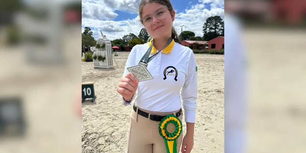 Estela representou o Paraná na competição nacional