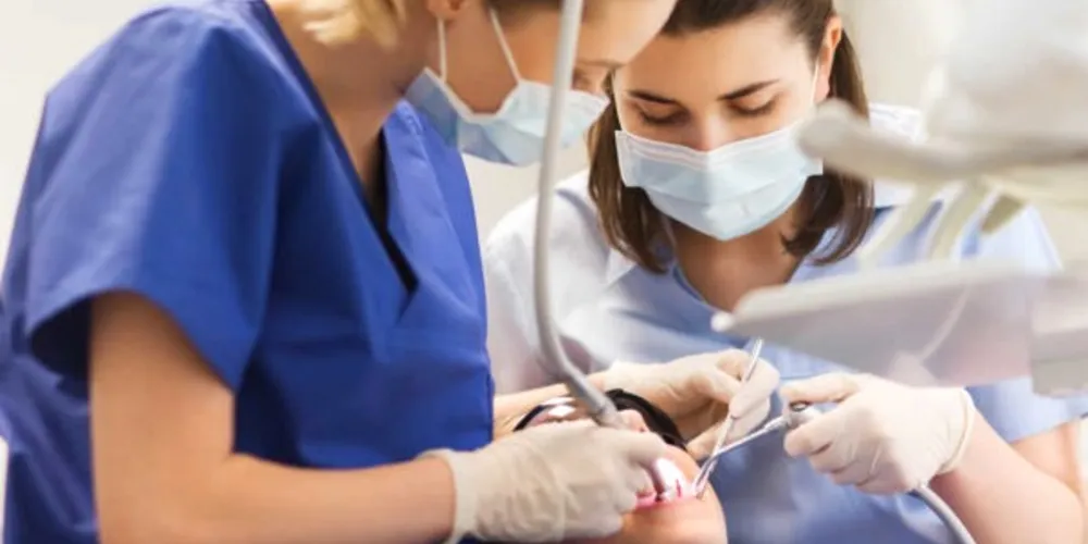 São mais de 370 vagas em diversas áreas