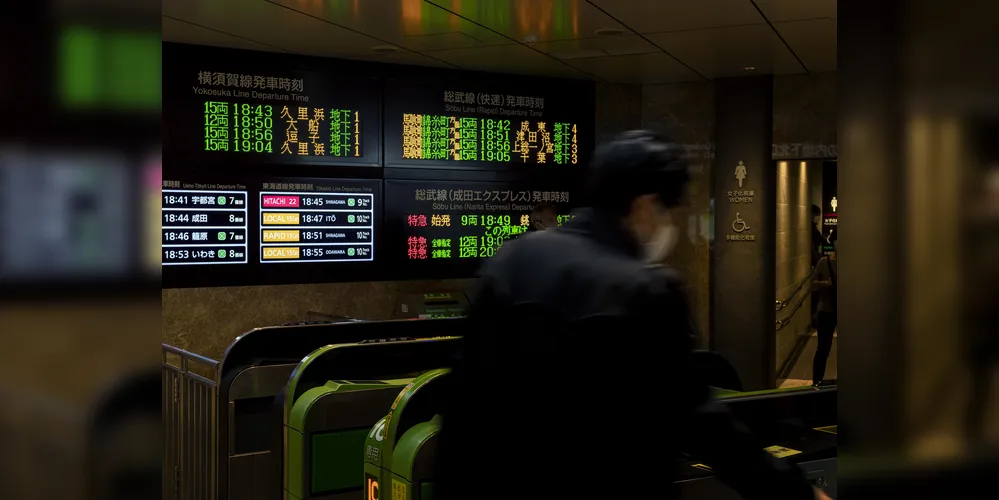 O Ibovespa operou em leve alta no início do pregão