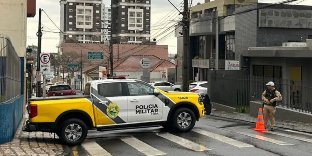 A ocorrência segue em andamento