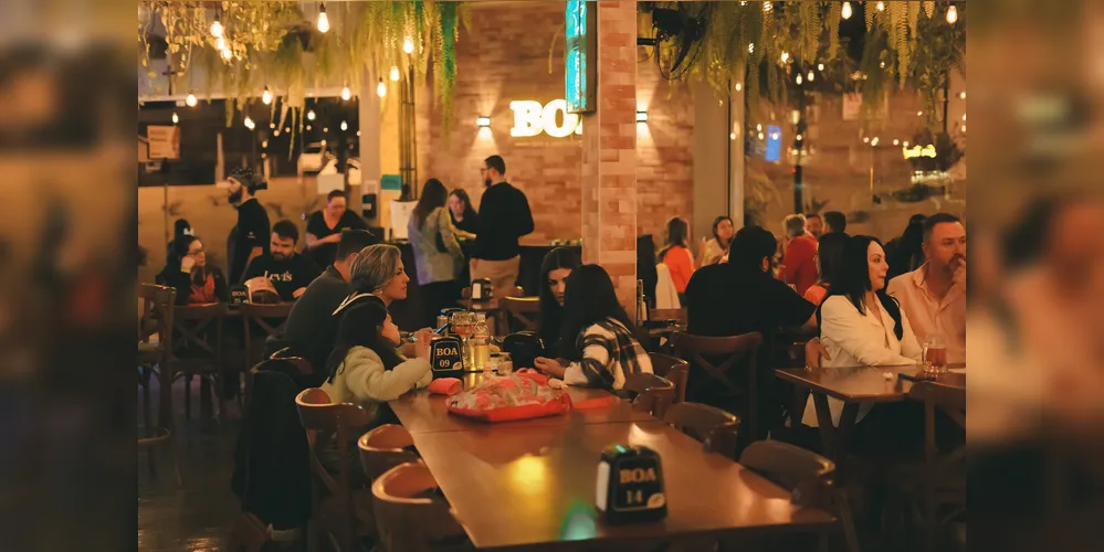 Espaço conta com espaço amplo e descontraído