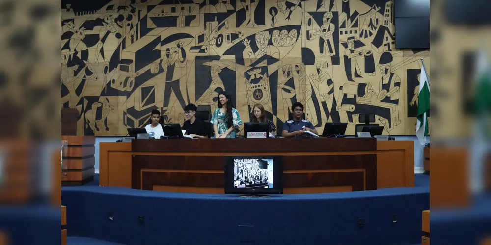 Sessão ocorreu na tarde desta quinta-feira (30)