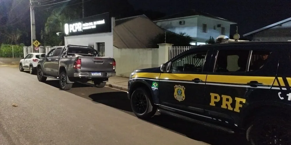 Caminhonete Hilux recuperada