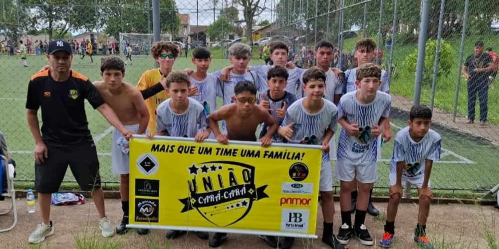O time "União Cará-Cará" venceu a 2ª Copinha Base PG na categoria Sub-13