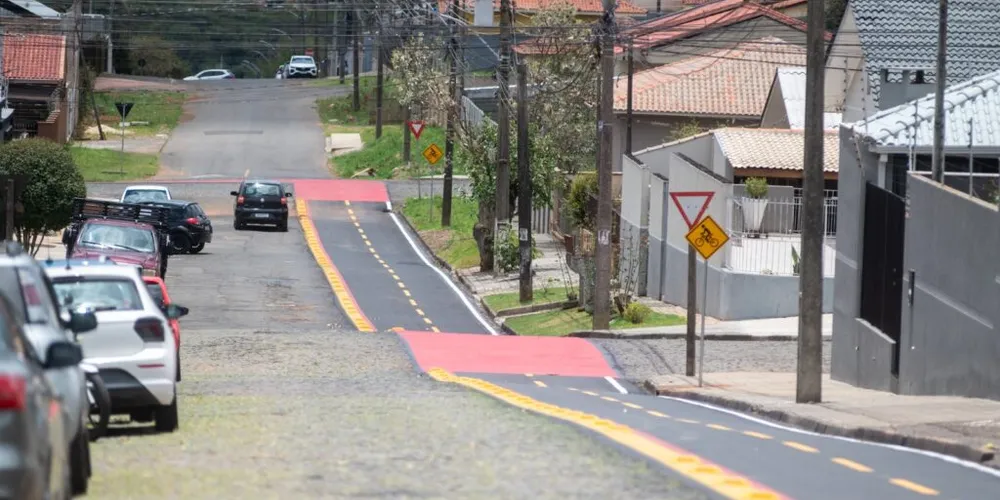 O novo segmento de ciclofaixa em Uvaranas, de 1,3 km, liberado em dezembro de 2025