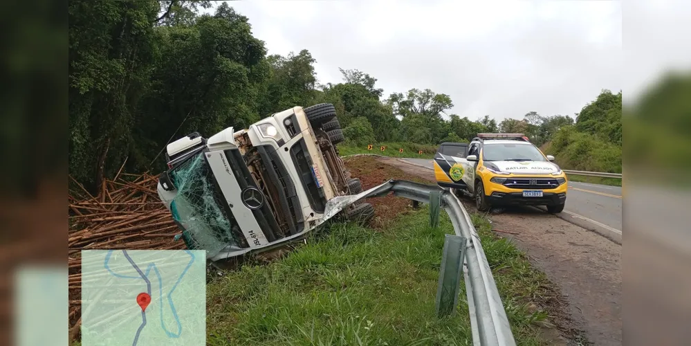 Caminhão tombou em direção a Ortigueira, na PR-340