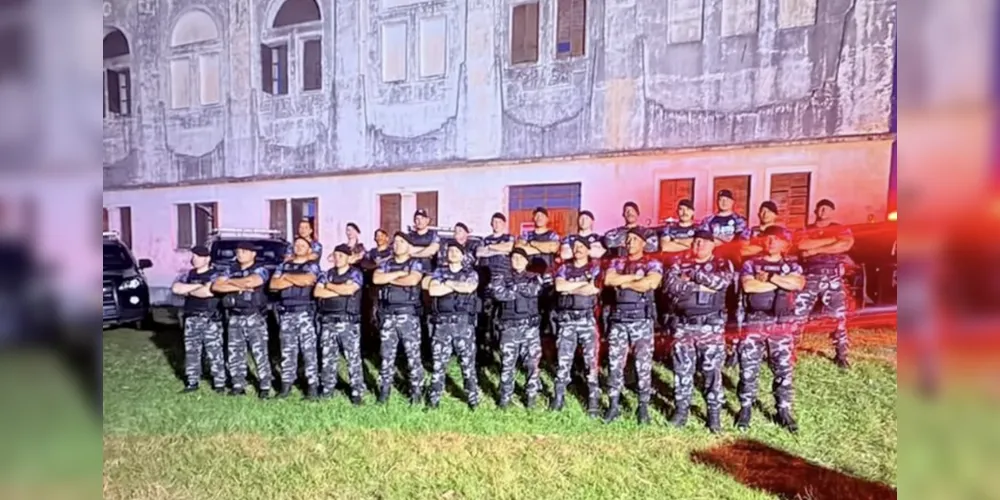 A equipe da Polícia Militar no evento "Coridda do Choque"
