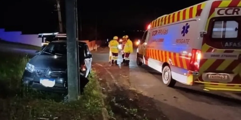 Acidente aconteceu no final da noite de sexta-feira (31)