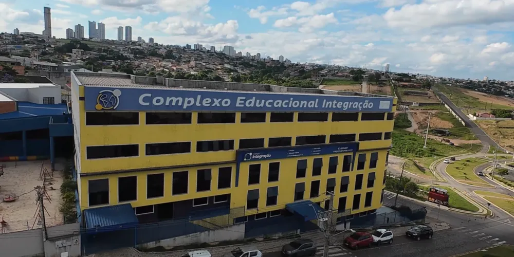 O Integração está localizado em uma região privilegiada, em frente ao 'Lago de Olarias'