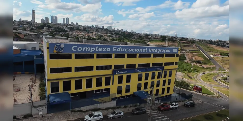 O Integração está localizado em uma região privilegiada, em frente ao 'Lago de Olarias'