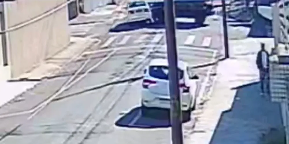 Moradores de Ponta Grossa denunciam falta de sinalização