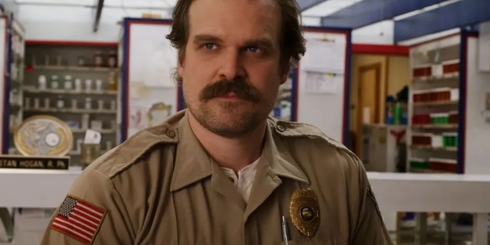 David Harbour é famoso por interpretar Jim Hopper na série Stranger Things