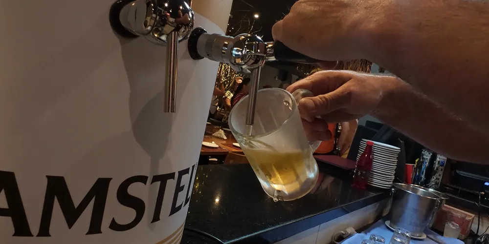 Estrela do Chopp tem cardápio completa e o tradicional chope sempre gelado