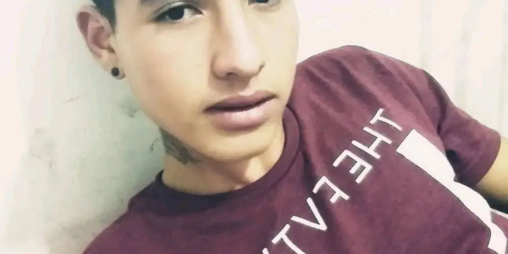 Fernando Rodrigues, de 23 anos, morto a tiros neste domingo (30)