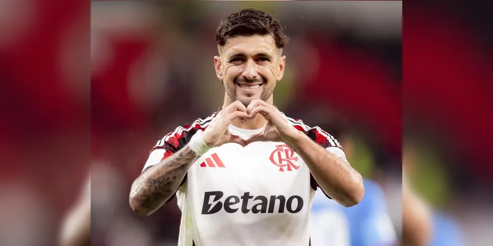 Arrascaeta foi o autor dos dois gols que classificaram o Flamengo para a próxima fase do Intercontinental