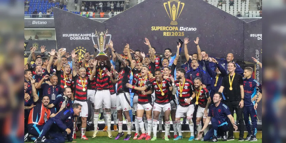 Flamengo é campeão na Supercopa