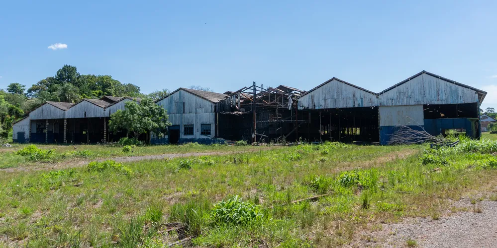 O Operário Ferroviário Esporte Clube (OFEC) tem interesse em construir um Centro de Treinamento (CT) atrás do espaço onde hoje ficam os barracões