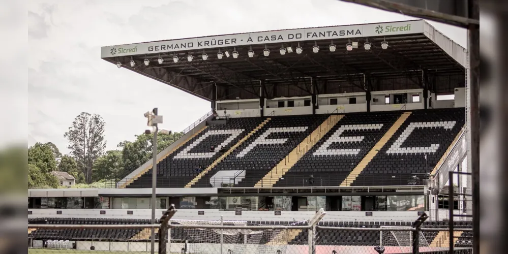 Estádio Germano Krüger, casa do Operário, em Ponta Grossa