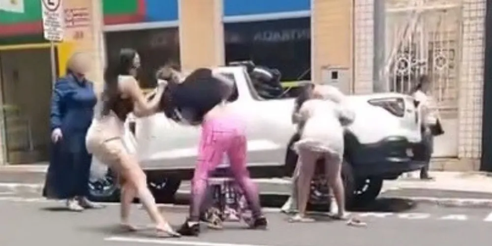 Quatro mulheres estavam envolvidas na confusão