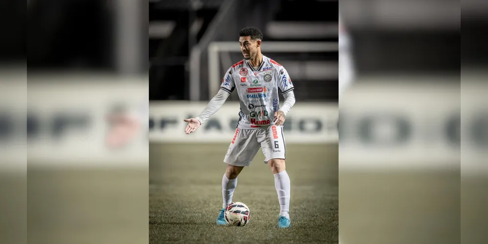 Jefferson entrou em campo seis vezes com o Fantasma na Série B