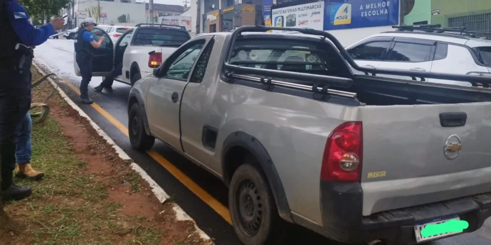 A Montana acabou colidindo na traseira da Saveiro, que trafegava à sua frente