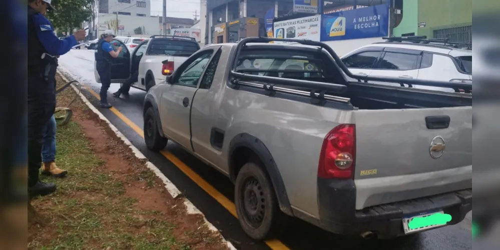 A Montana acabou colidindo na traseira da Saveiro, que trafegava à sua frente