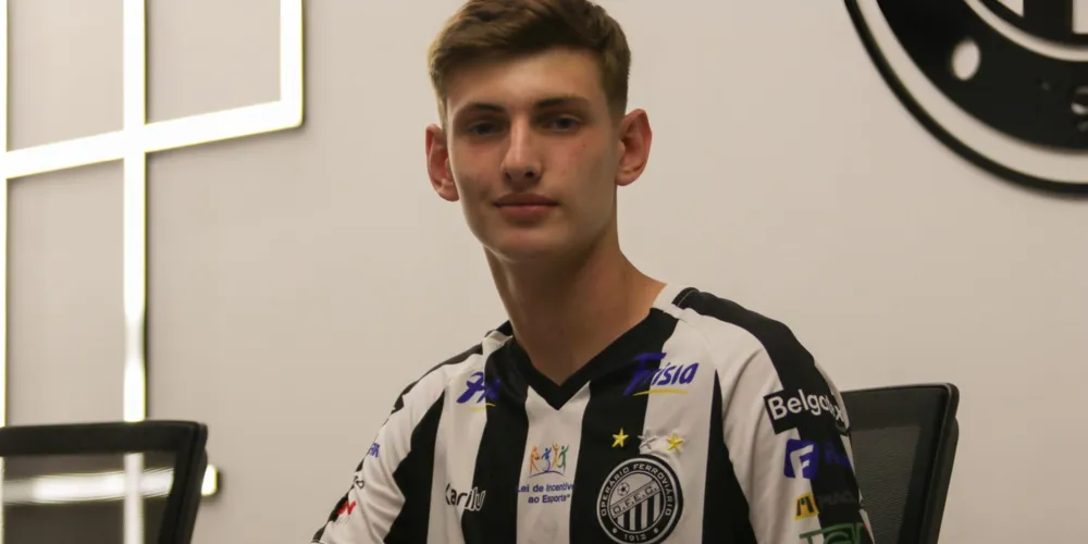 Germano tem somente 16 anos e jogou duas competições pelo sub-20