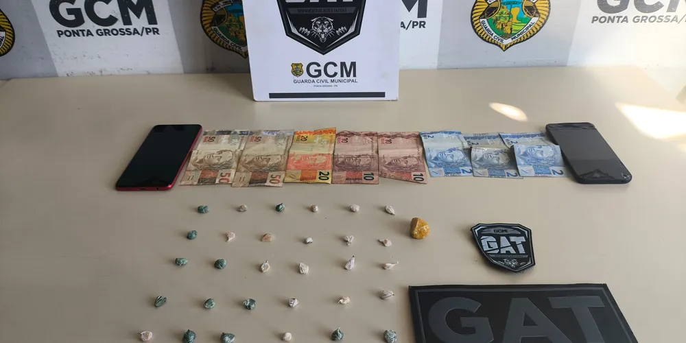 Drogas foram encontradas em uma mochila