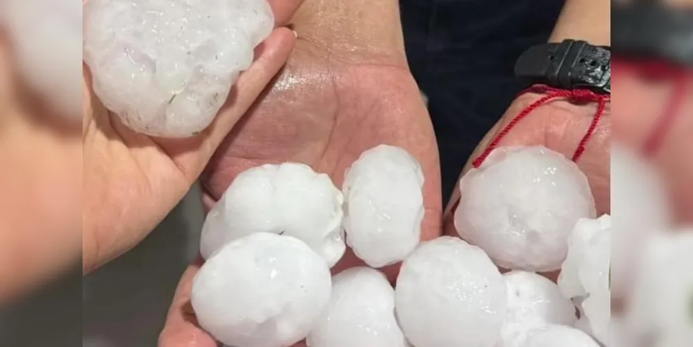 Simepar recebeu relatos de chuvas de granizo em sete municípios. Situação mais crítica foi em Jandaia do Sul