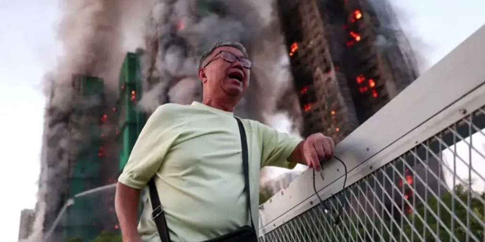 O incêndio pode ser o mais mortal em Hong Kong em quase três décadas