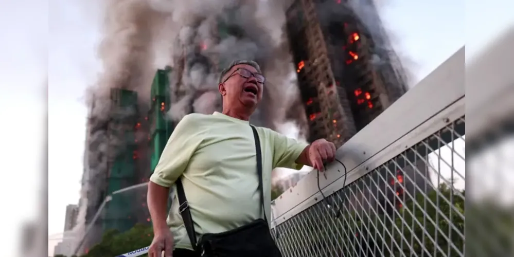 O incêndio pode ser o mais mortal em Hong Kong em quase três décadas
