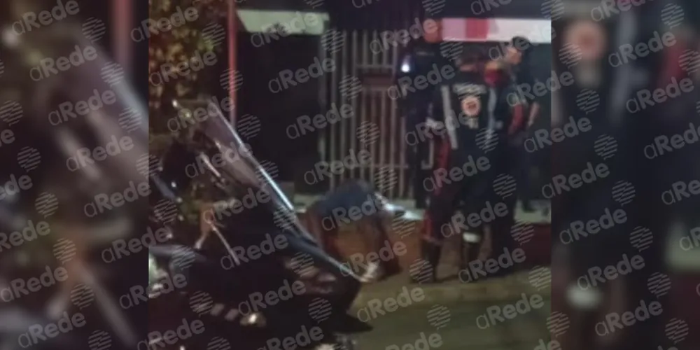 A vítima morreu no local ao ser baleada no Recanto Verde, em Ponta Grossa