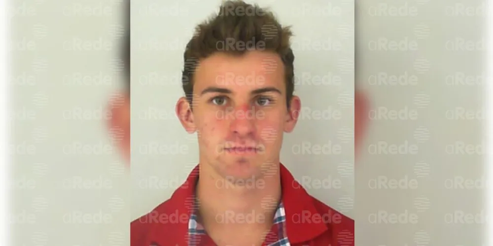 Elisson era o motorista do carro