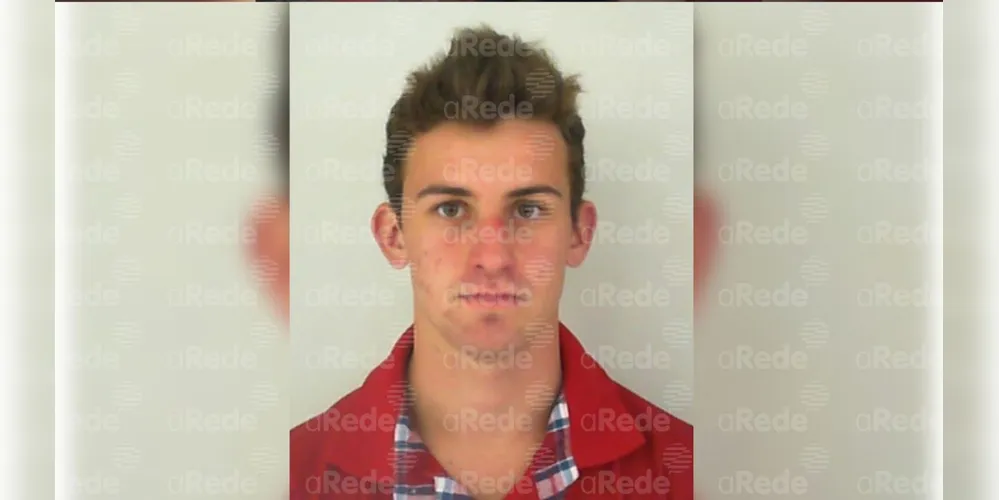 Elisson era o motorista do carro