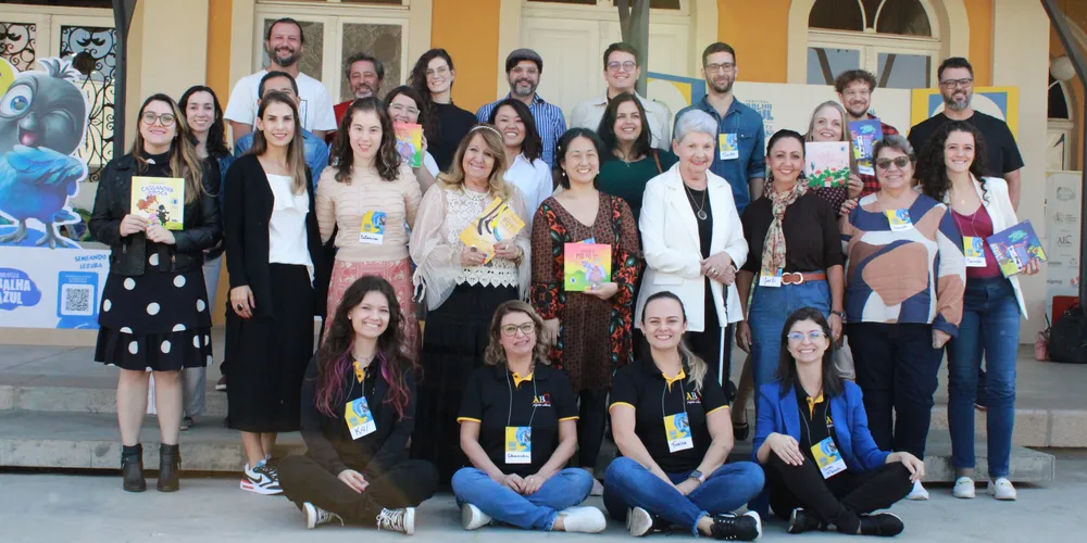 A iniciativa é da editora ABC Projetos Culturais e tem como propósito fomentar a produção literária paranaense