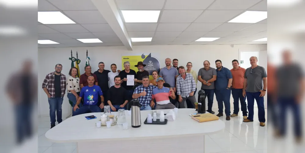 O prefeito de Palmeira, Altamir Sanson (PSD), anunciou oficialmente nessa quarta-feira (10) os novos secretários