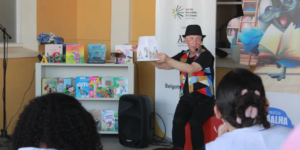 O projeto também realizou duas edições do Festival Gralha Azul de Vivências Literárias