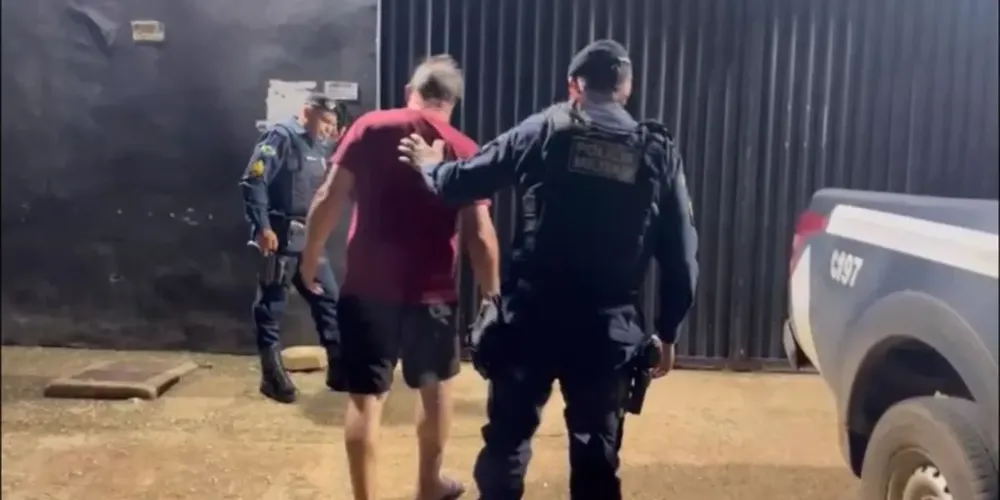 O homem e a gerente do motel foram encaminhados ao Departamento de Flagrantes