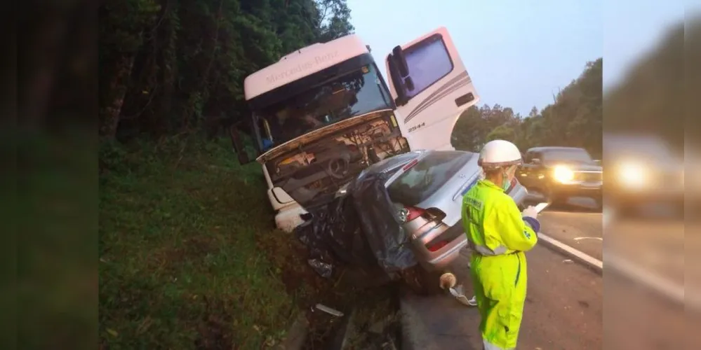 Houve interdição da rodovia para a perícia