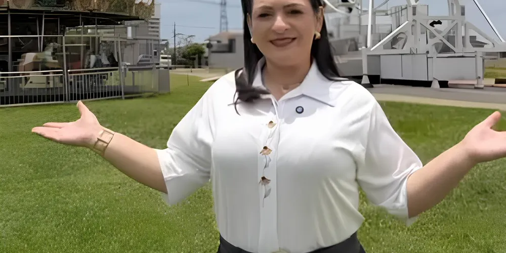 A prefeita Elisangela Pedroso convida a população para participar