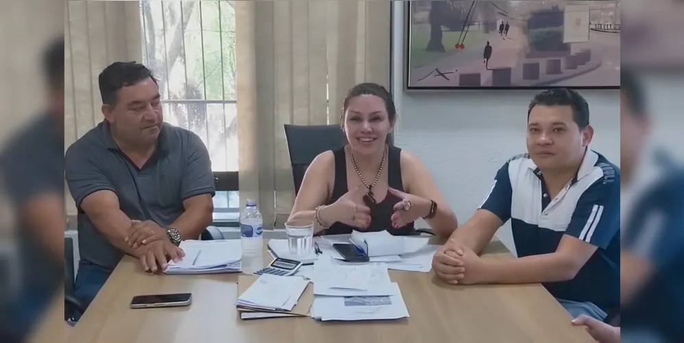 Dayane Sovinski esteve reunida com equipes da Prefeitura para alinhar o cronograma das obras