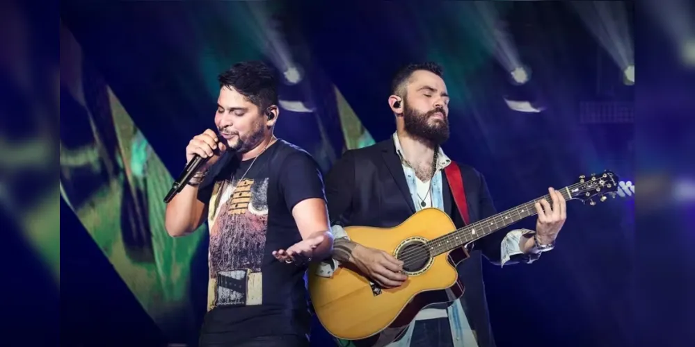 Dupla comemora 20 anos de história