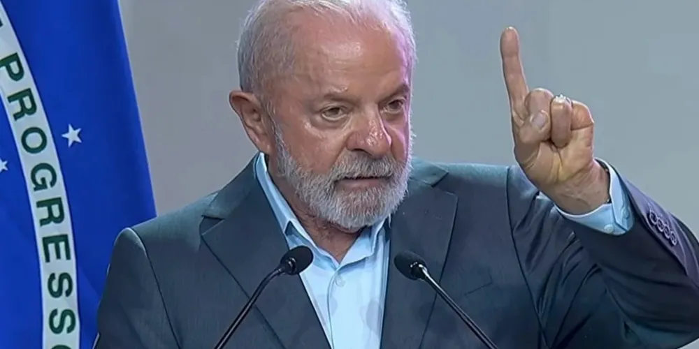 Lula desejou boa sorte aos estudantes