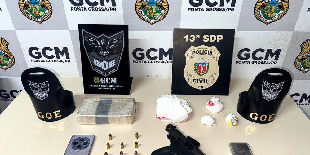 Material apreendido com o suspeito