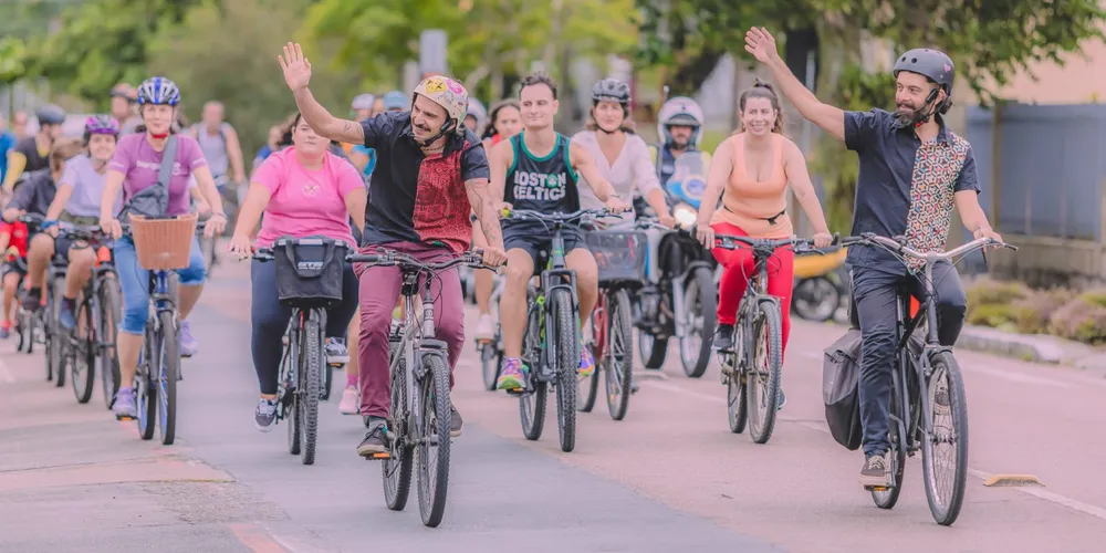 Cadu Cinelli se apresentará para uma plateia itinerante de ciclistas