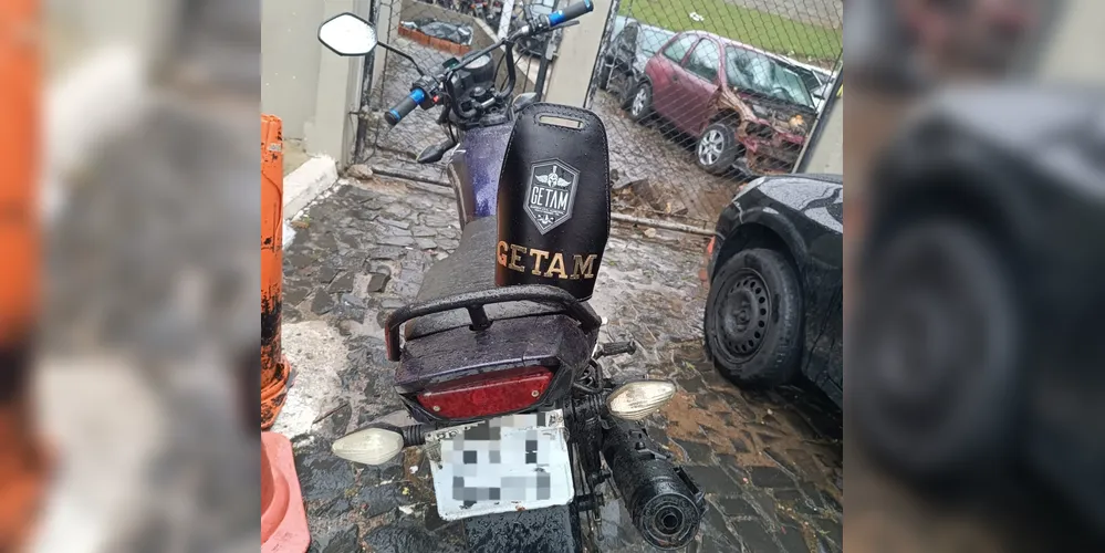 Moto foi recolhida e levada à delegacia da Polícia Civil